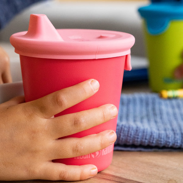 kid-s-cup-sippy-lid-2-pack-t5 10oz_kids_cup_straw_closeup_sippy_square.jpg