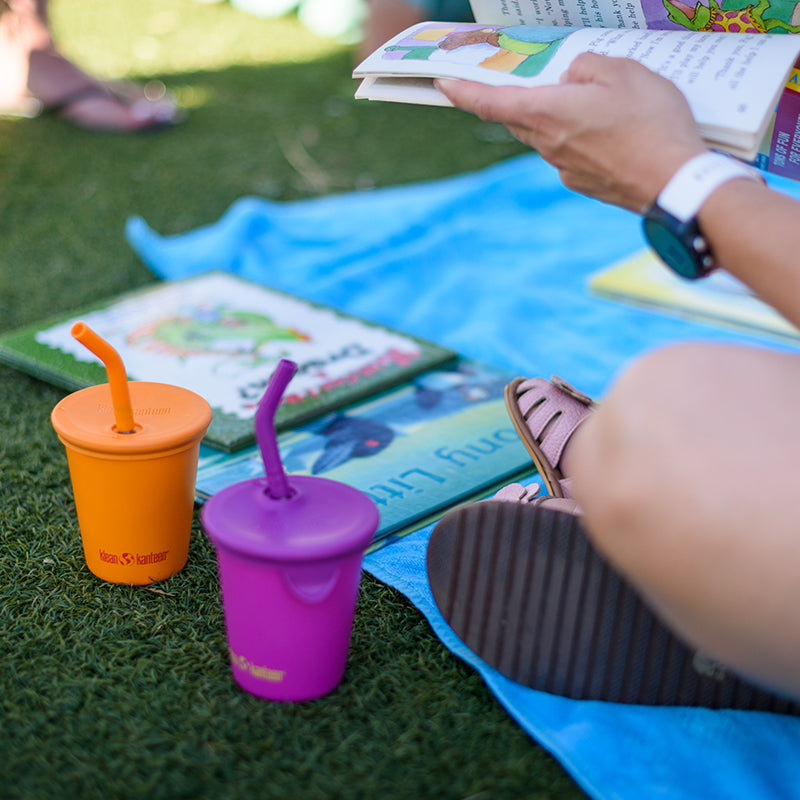 10oz-kid-s-cup-with-straw-lid-z2 10oz_kids_cups_straw_reading_blanket_square.jpg