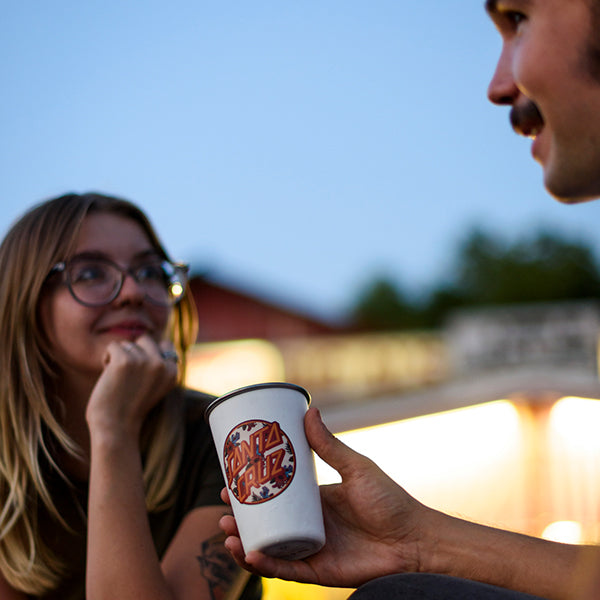 16oz-pint-cup-santa-cruz-o3 16oz_pints_santa_cruz_vacationdot_couple_square.jpg