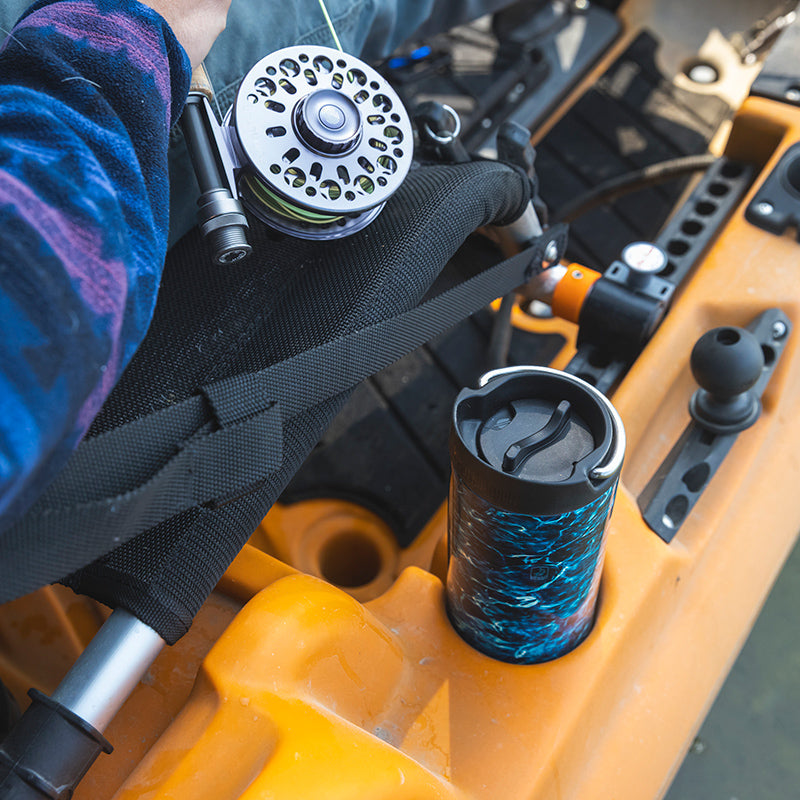 20oz-tkwide-with-cafe-cap-mossy-oak-o7 16oz_tumbler_mossyoak_bass_cafe_kayak_top_square.jpg