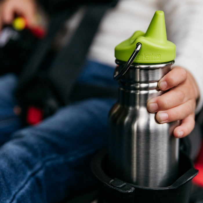 classic-kid-sippy-cap-j8 K12CNSIPPY-BS-sippy_bottle_carseat_lifestyle_6a57ff1f-474b-4c60-9003-2a6f3a064213.jpg