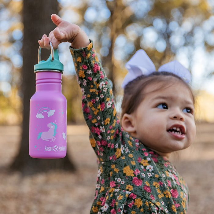 classic-kid-sippy-cap-j8 K12CNSIPPY-UN-kids_bottle_unicorn_lifestyle.jpg