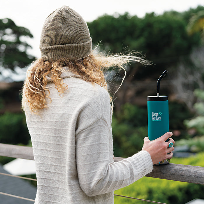 tkwide-straw-cap-o2 K20TKWPCC-EB-20pz-bottle-straw-cap_lifestyle.jpg