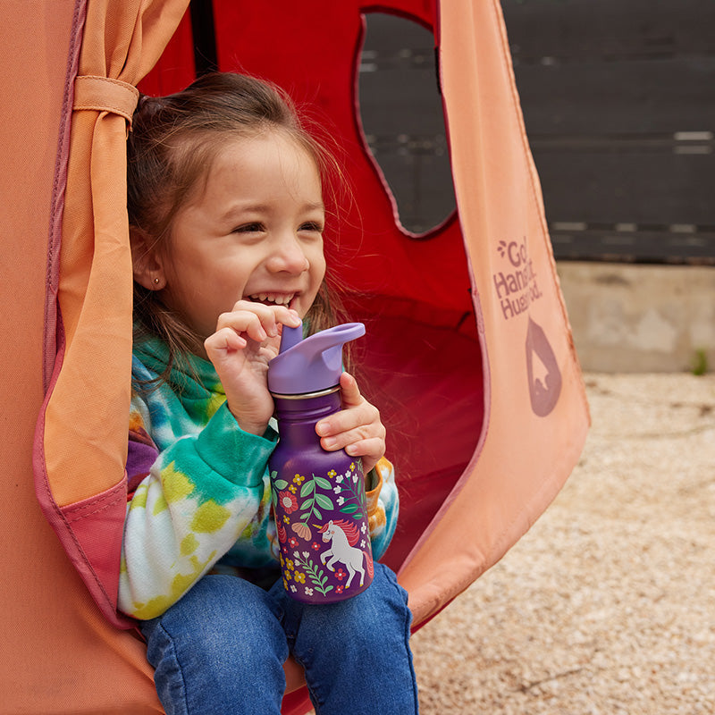 12oz-kid-s-classic-with-flip-seal-sport-cap-v2 kid_sport_flip_seal_12oz_girl_smile_hammock_square.jpg