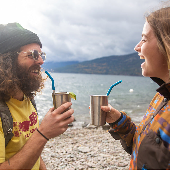 straw-4-pack-u2 recycled_steel_straws_cheers_lake_lifestyle_feb67a82-c410-4311-b2a0-e24ba8690751.jpg