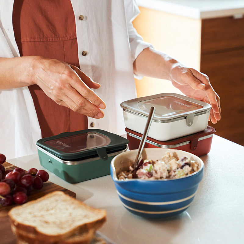 23oz-rise-food-box-lunch-f6 rise_food_lunch_box_kitchen_stack_bowl_square.jpg