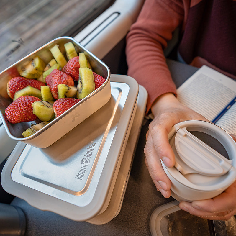 23oz-rise-food-box-lunch-f6 rise_food_lunch_box_lunch_tofu_train_fruit_tumbler_square.jpg