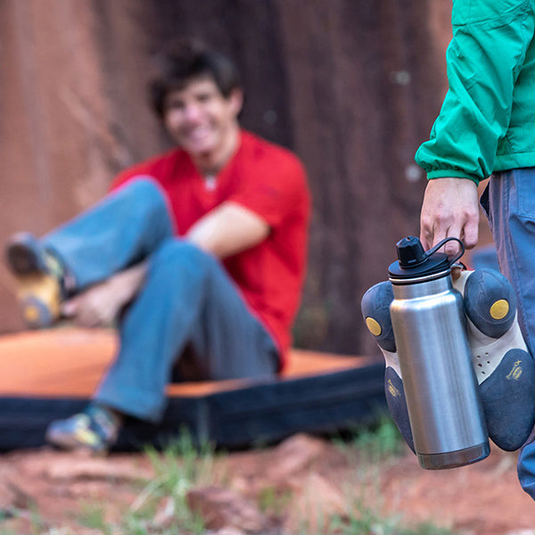 32oz-tkwide-with-chug-cap-n2 tkwide_32oz_chug_rockclimbers_square.jpg