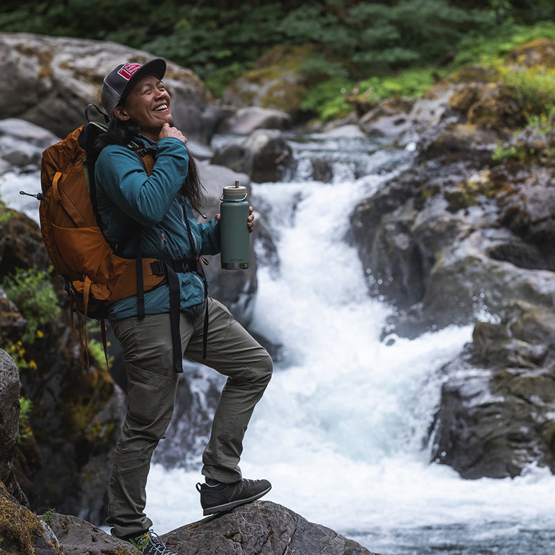 32oz-tkwide-with-twist-cap-x3 tkwide_32oz_insulated_bottle_twist_backpack_river_guy_square.jpg
