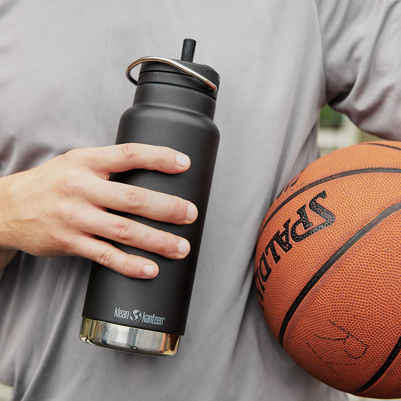 32oz-tkwide-with-twist-cap-x3 tkwide_32oz_insulated_bottle_twist_closeup_basketball_square.jpg